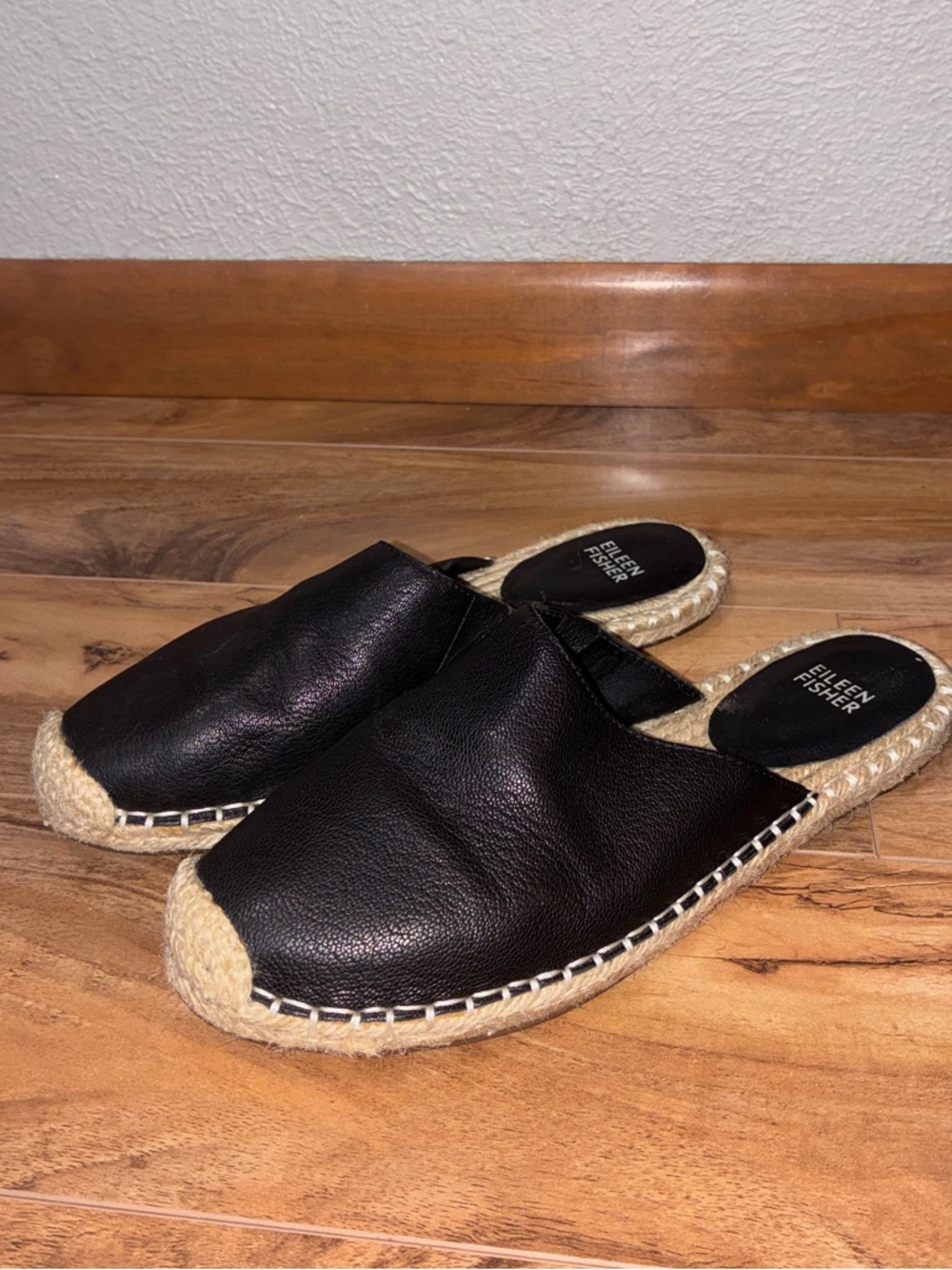 EILEEN FISHER Women’s KAI Black Leather Espadrille mules flats - size 7